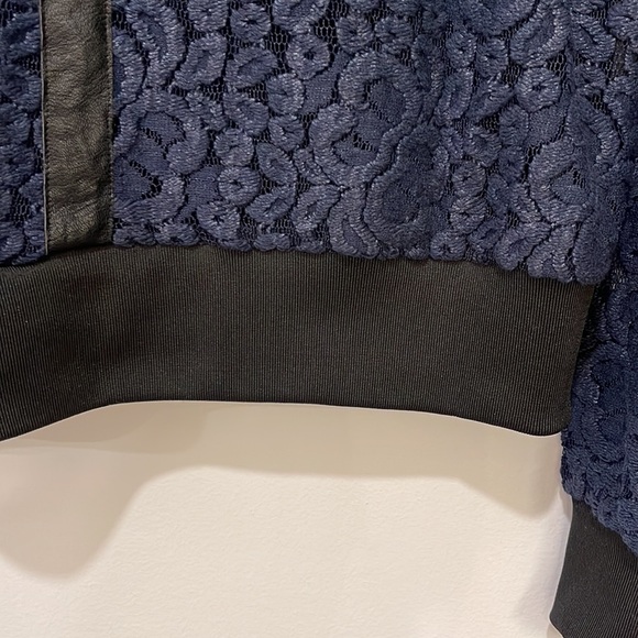Stella & Dot Navy Blue Lace and Leather Zip up Jacket - Picture 10 of 13